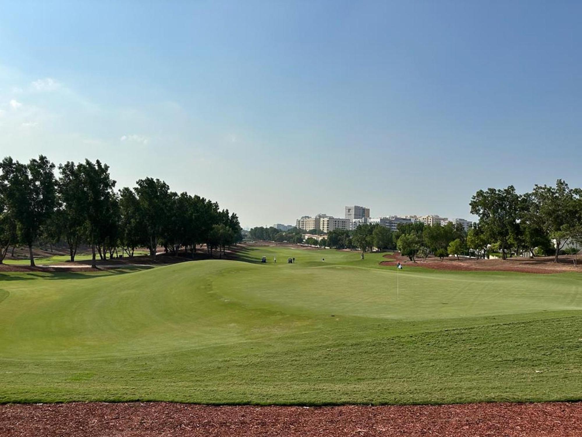 Villa Jumeirah Golf Estates - Whispering Pines By Golden Casa Dubái