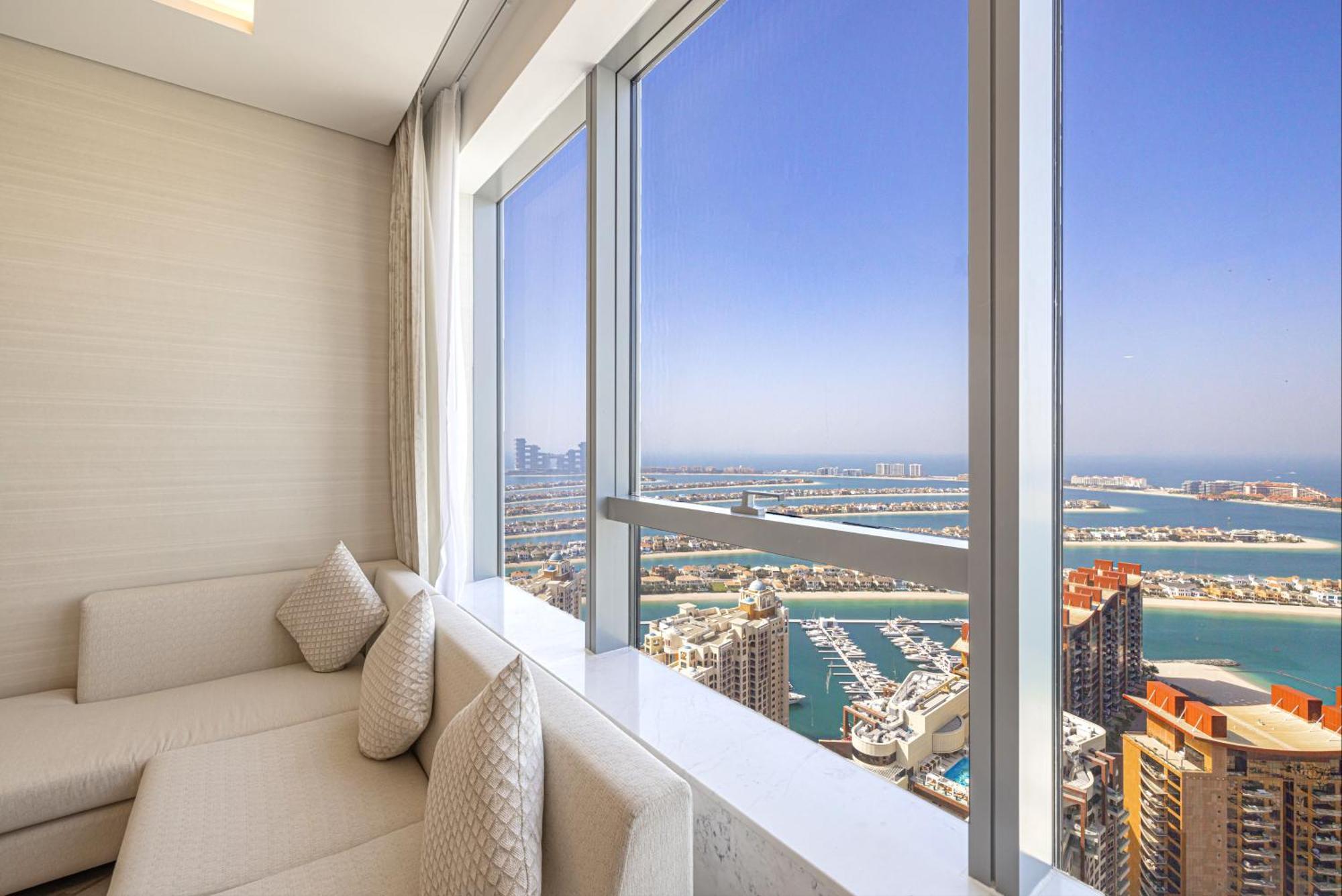 Appartement Opulent In Palm Tower With Sea View
