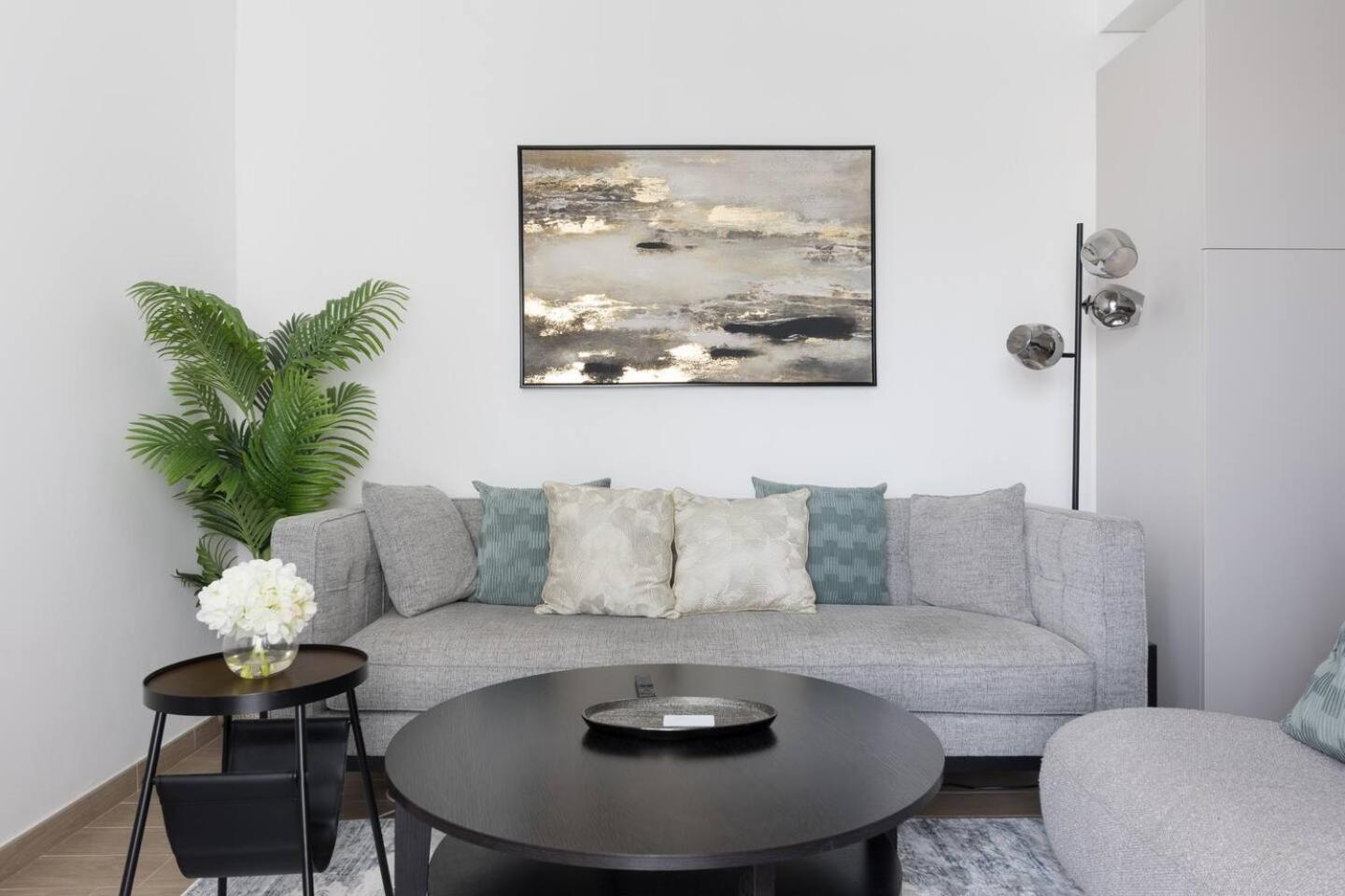 Appartement Comfortable 2bd Next To Metro & Mall *