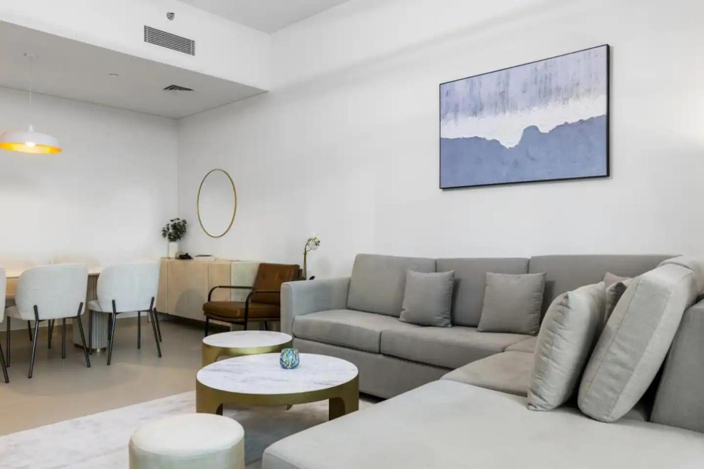 Apartemen Spacious And Overlooking Burj & Fountains Dubai