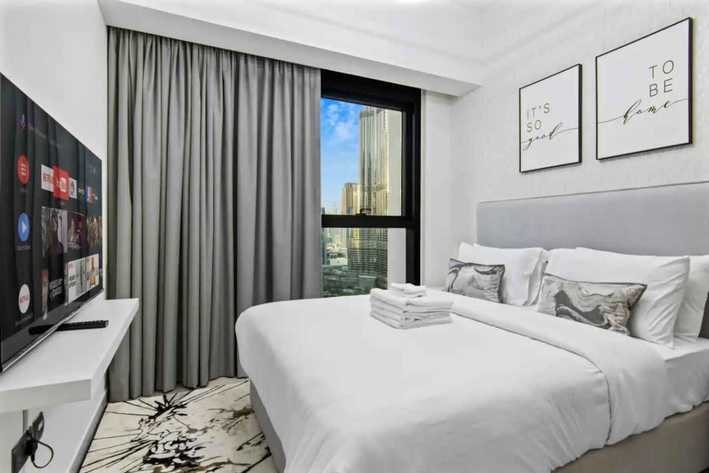 Apartemen Spacious And Overlooking Burj & Fountains Dubai