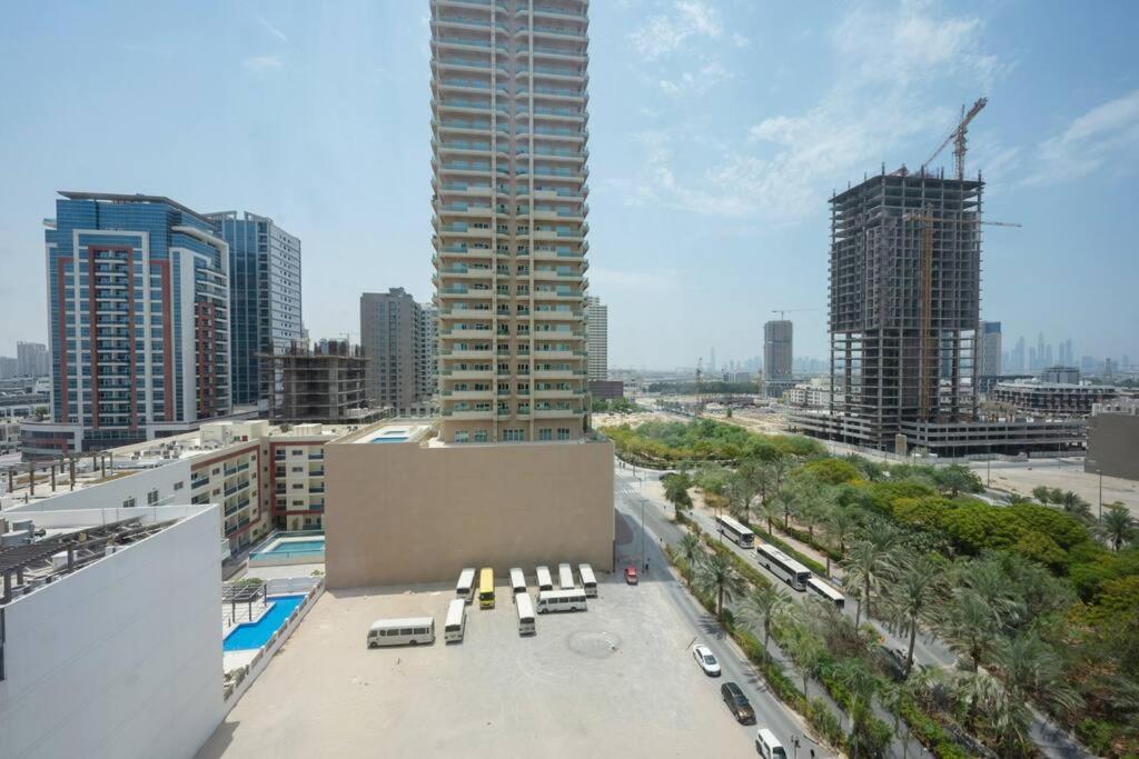 Elegant In Park View Tower Jvc