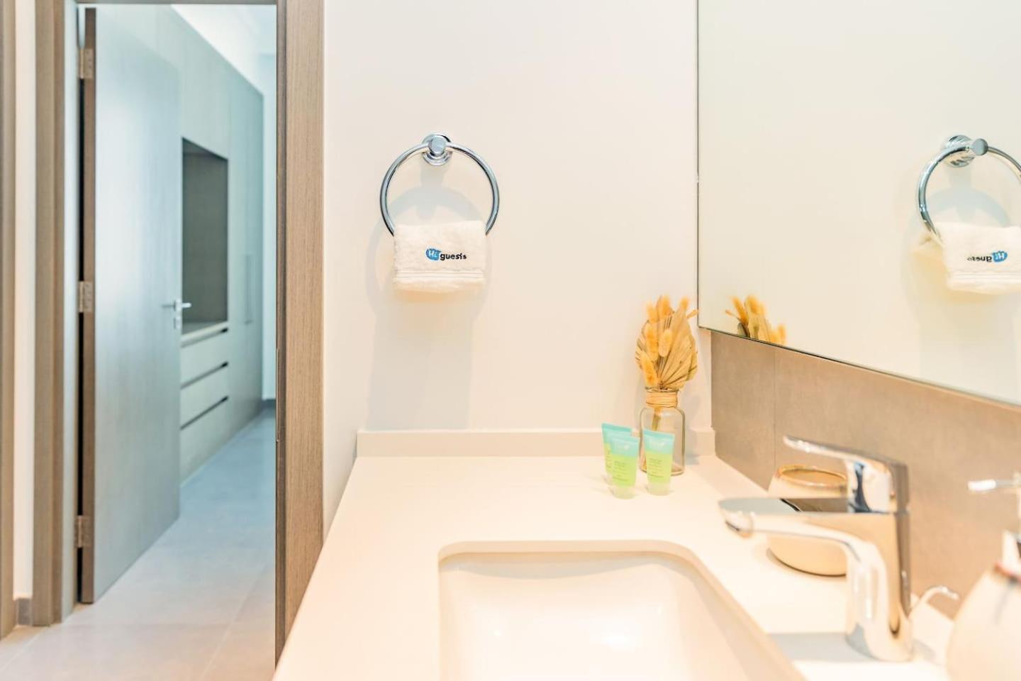 Apartament Higuests - Creekside Stylish 3br With Views
