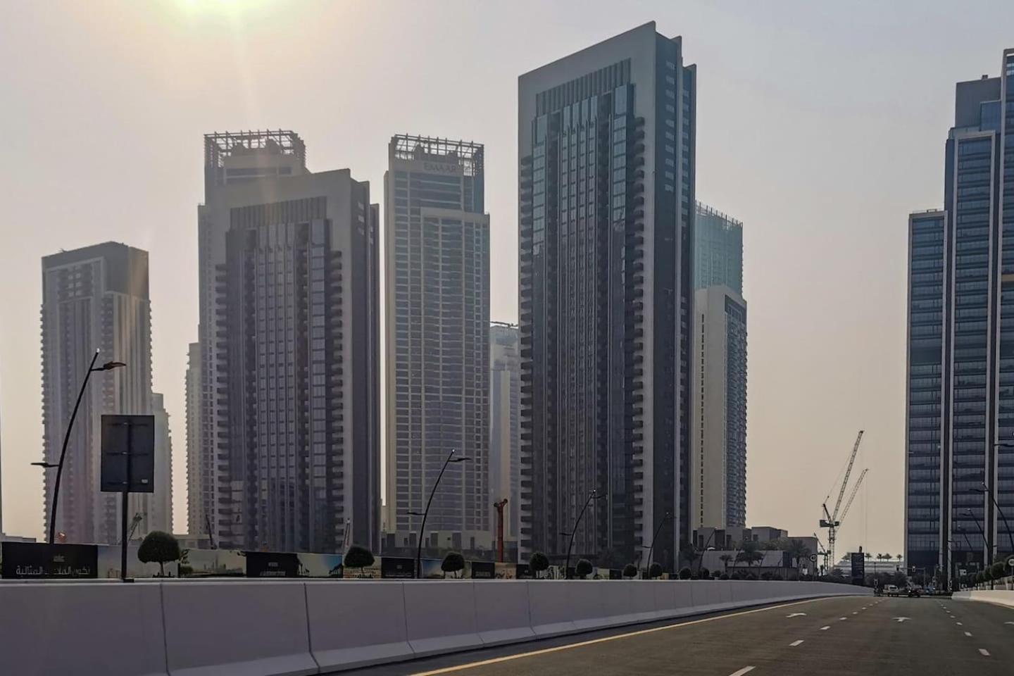 Apartment Higuests - Creekside Stylish 3br With Views Dubai