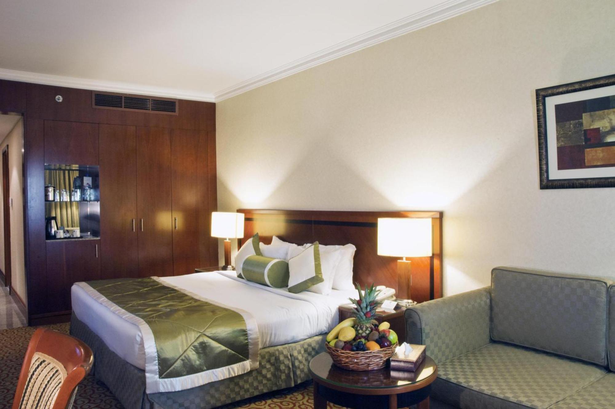 Ramee Royal Hotel 4*