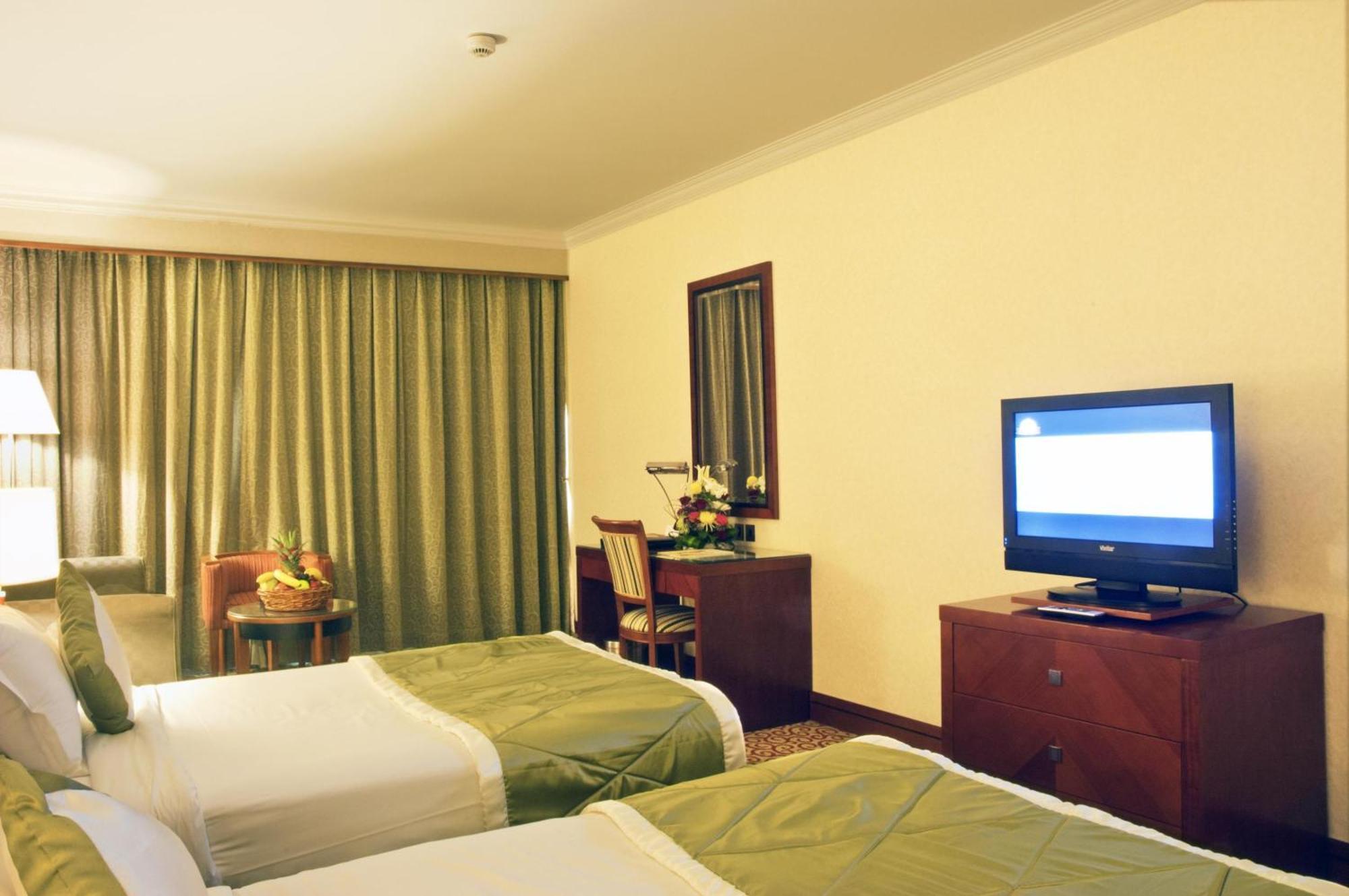 Ramee Royal Hotel 4*