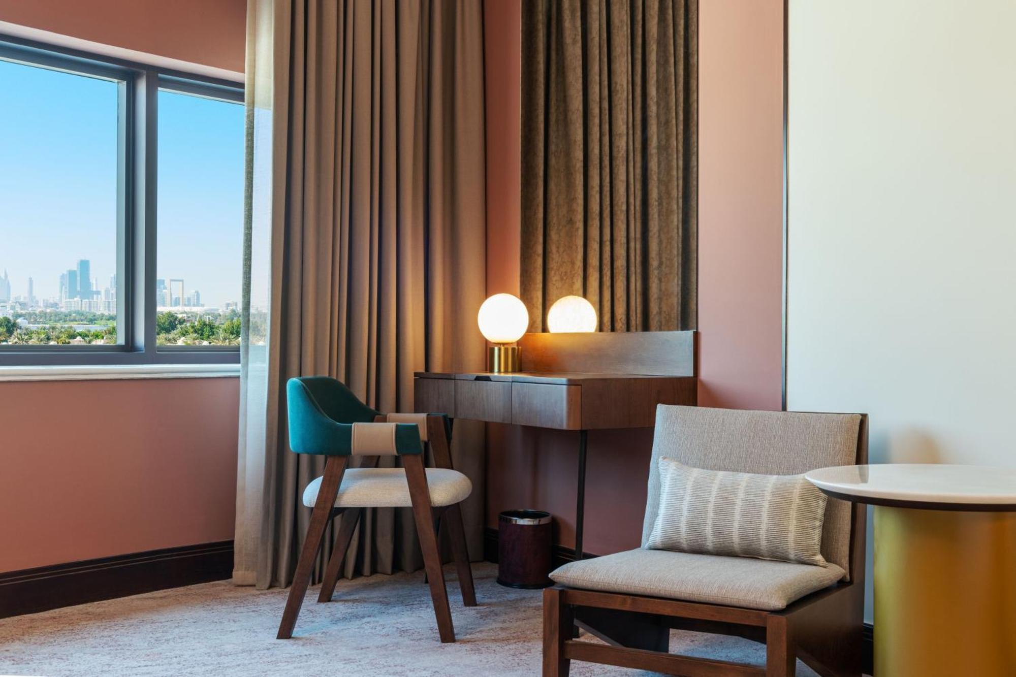 Le Meridien Fairway 4* Dubái