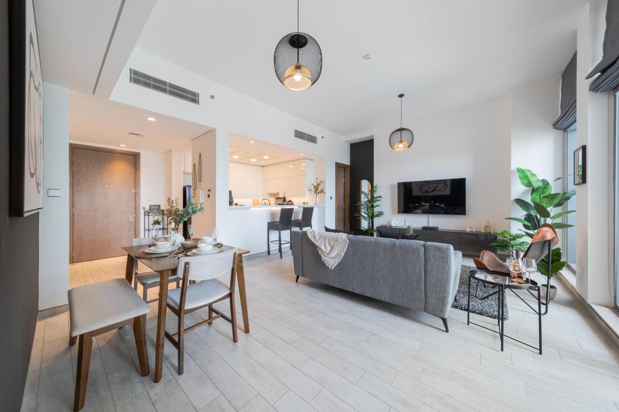 Eden's Homes & - Millennium Atria Residences Dubái