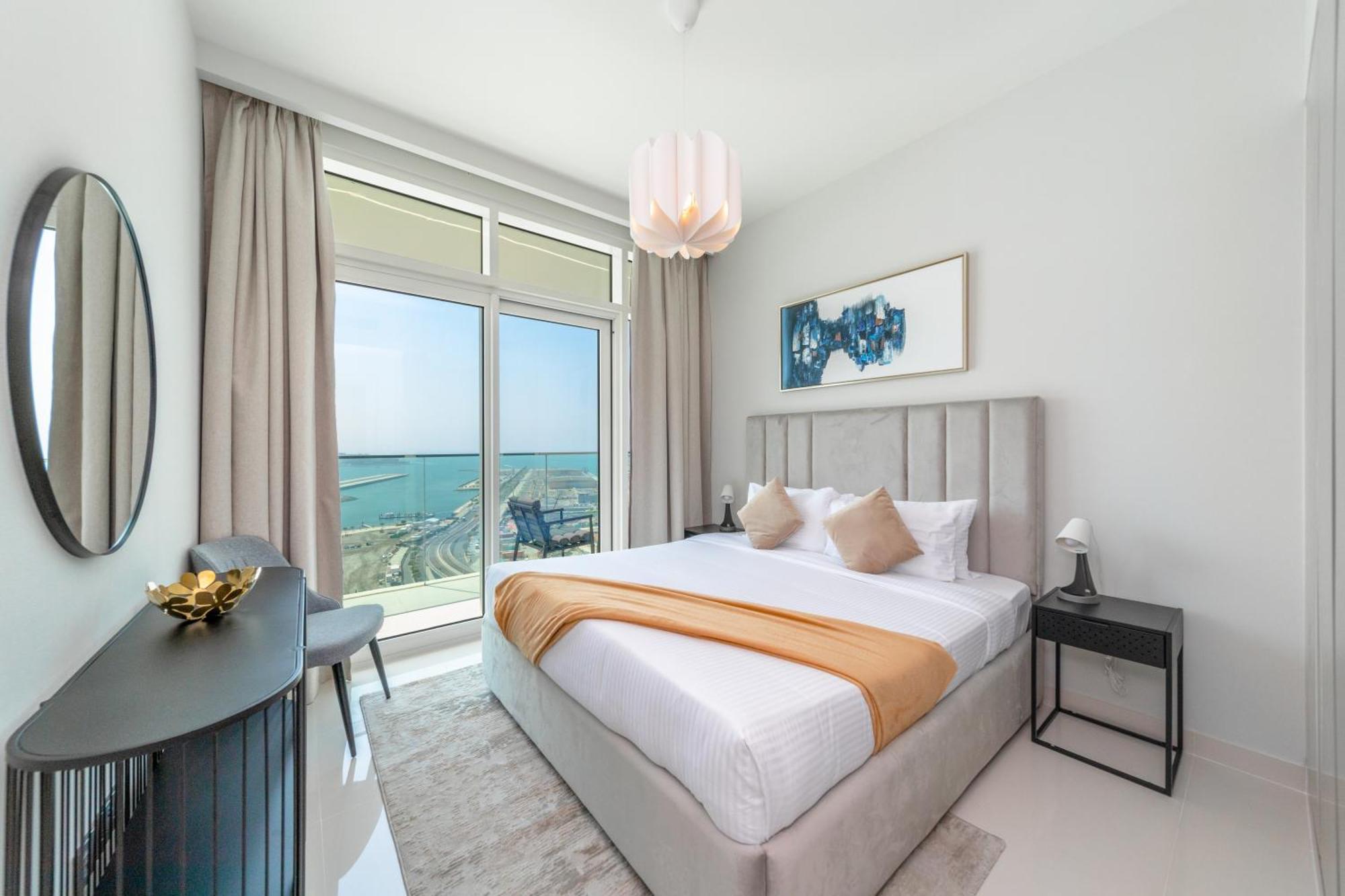 Eden's Homes & - Sunrise Bay Emaar Beachfront Apartment *
