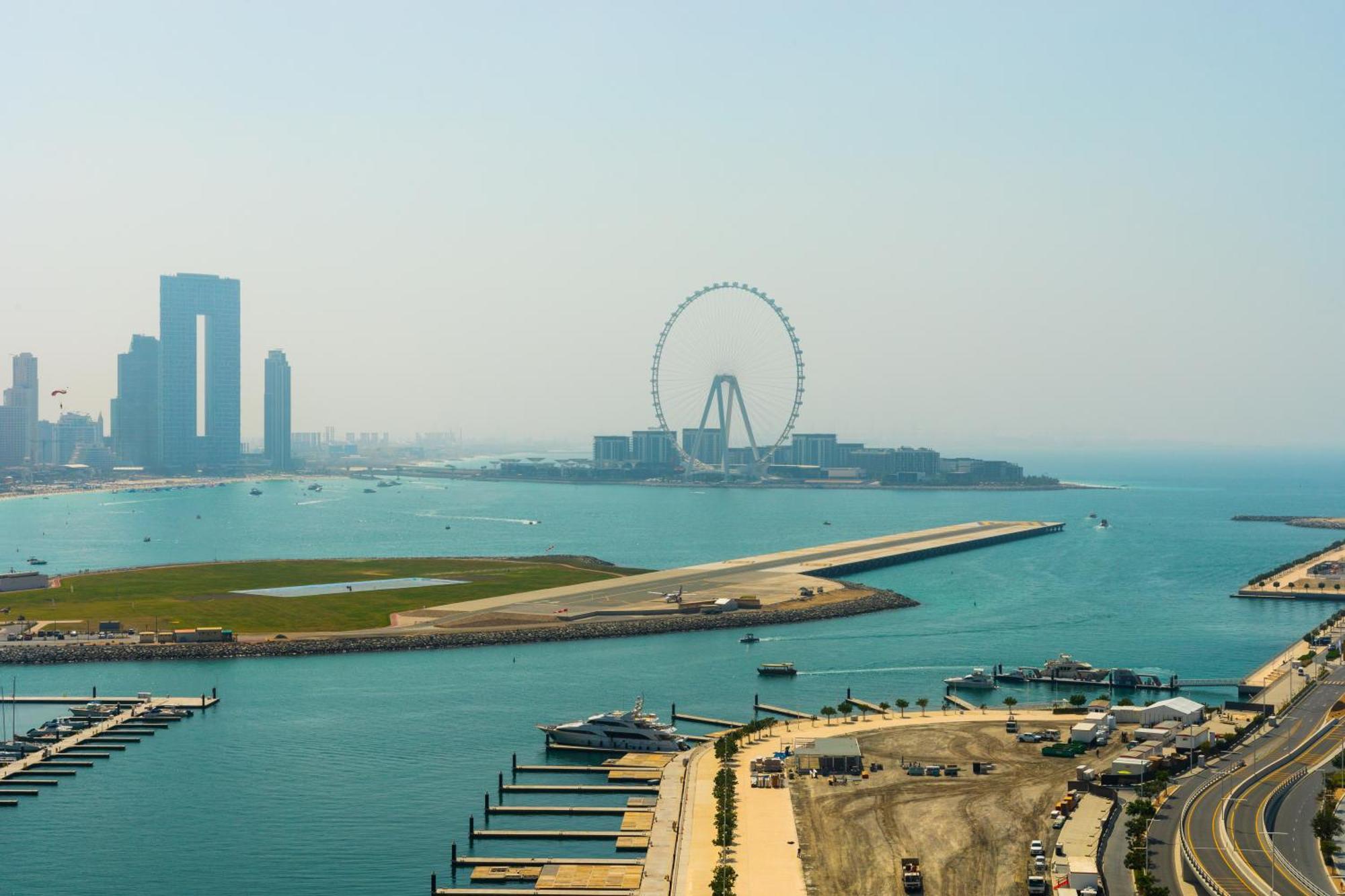 Eden's - Sunrise Bay Emaar Beachfront