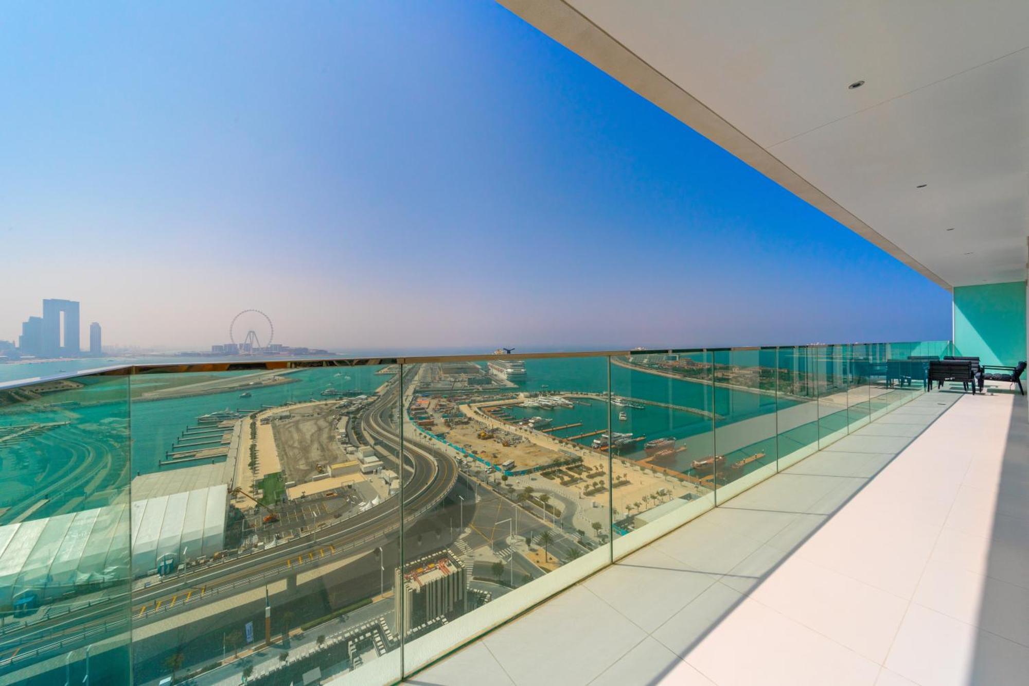 Eden's Homes & - Sunrise Bay Emaar Beachfront Apartment Dubai