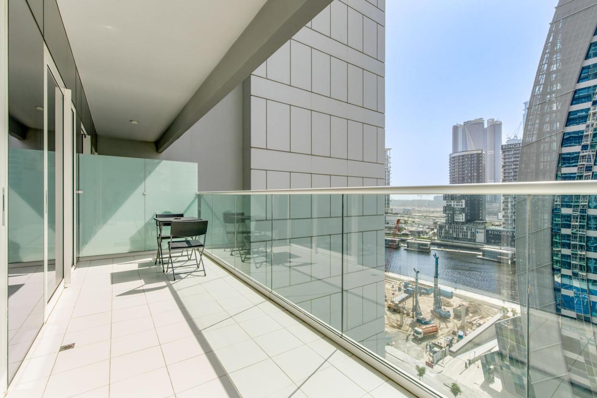 Appartamento Globalstay. Luxury Near The Canal Dubai