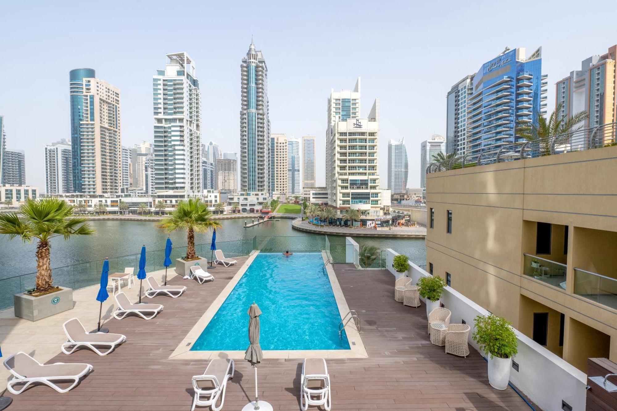 Luxury Living In Marina Liv 2br Appartement Dubaï