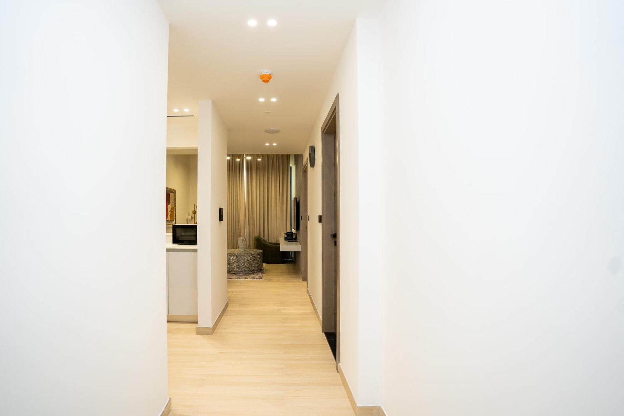 Apartment Citihome Sleek And Stylish Brand New 1br Dubai