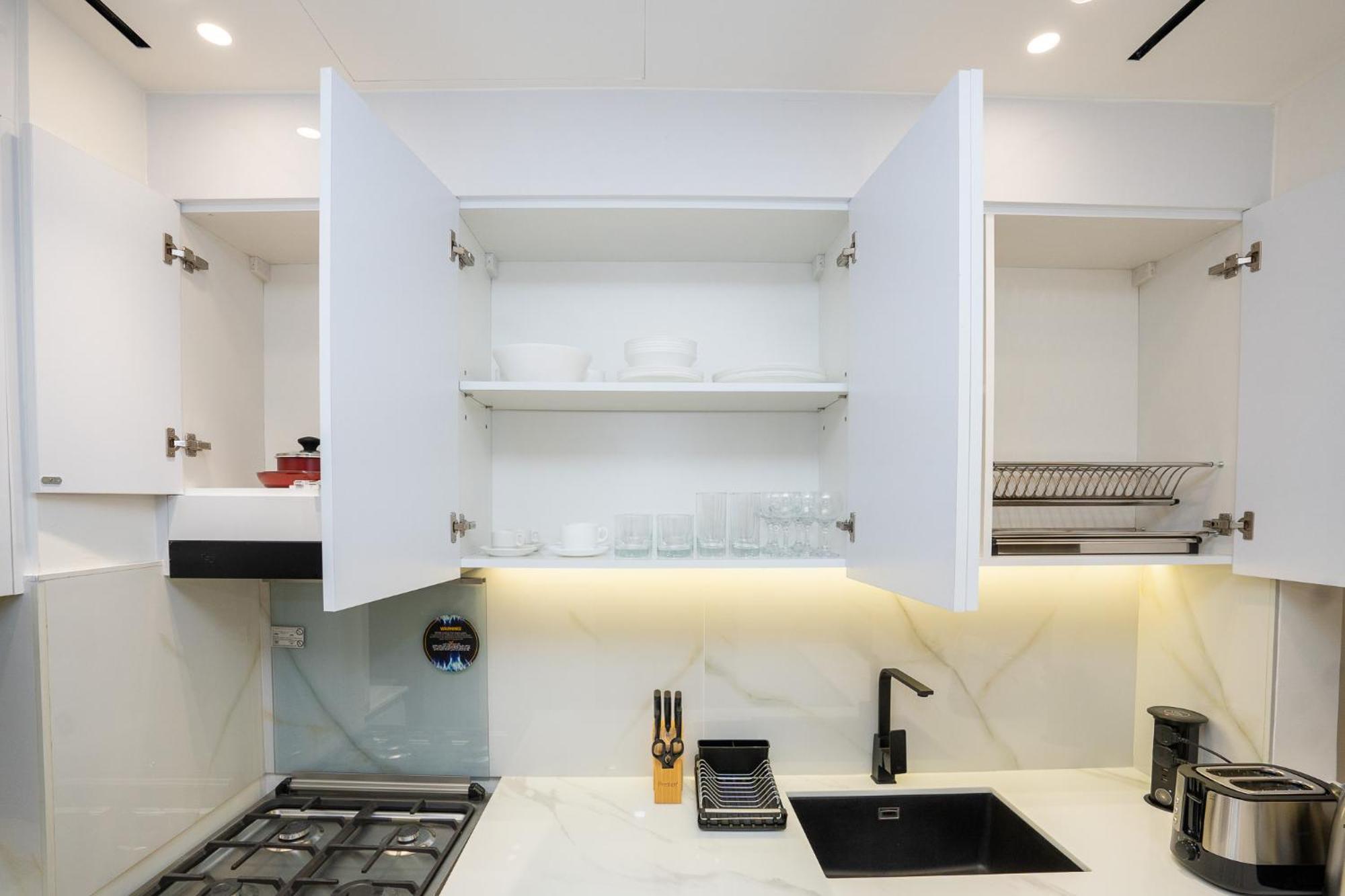 Citihome Sleek And Stylish Brand New 1br