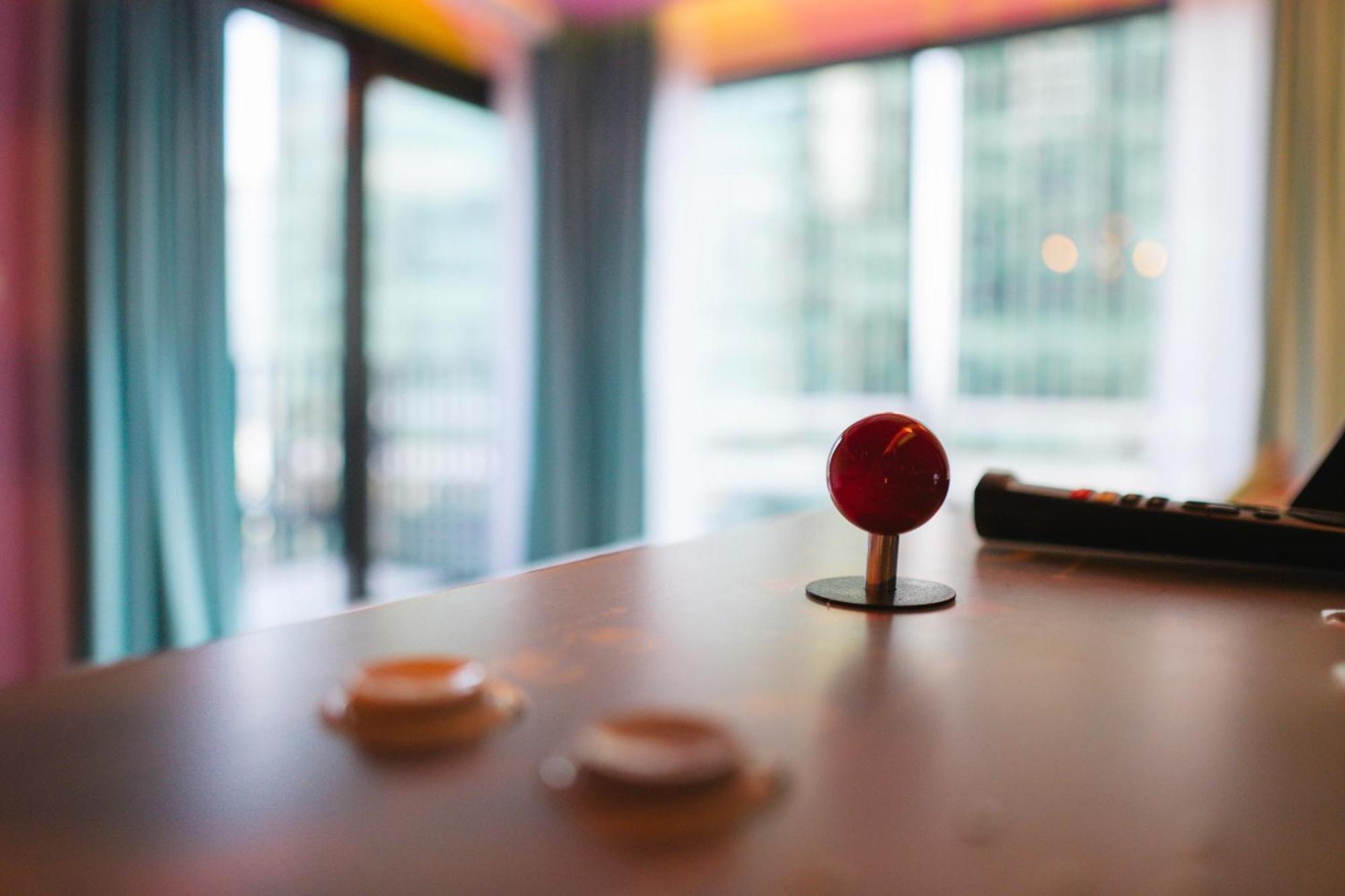 Capsule Flora Business Bay View Burj Khalifa-pool Table-game Arcade-projector-playstation 5 Apartamento Dubái