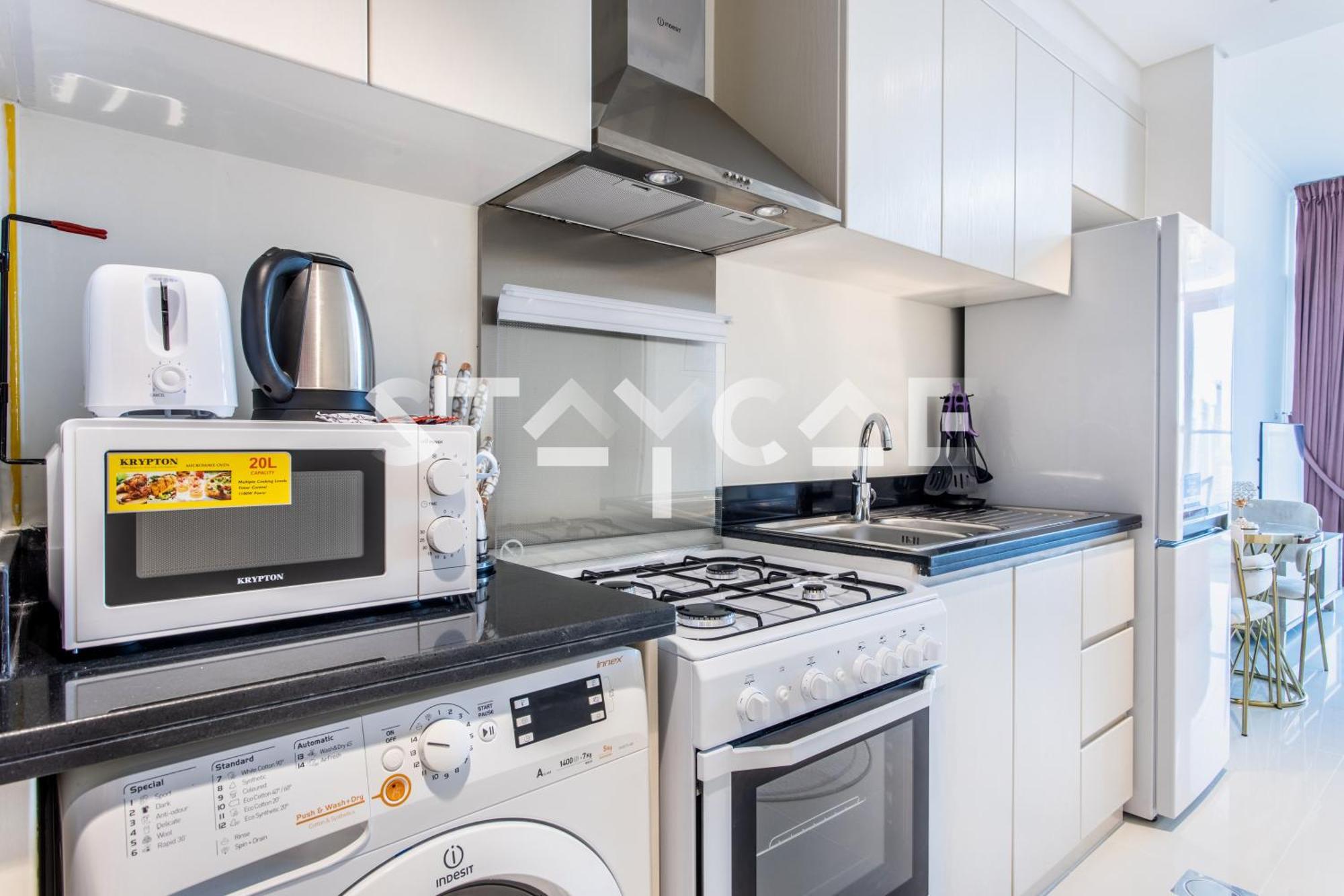 Staycae Homes - Carson Towers Appartement *