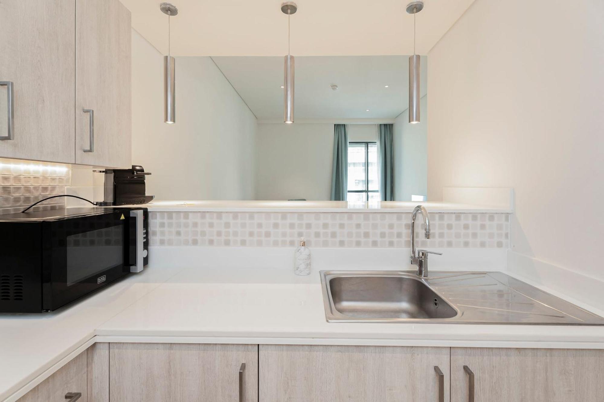 Seven Palm Jumeirah 1 Bed Views Apartment
