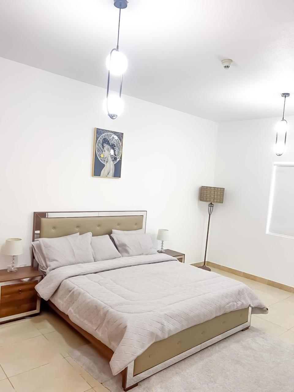 Elegant And Stylish 1bedroom Appartement *