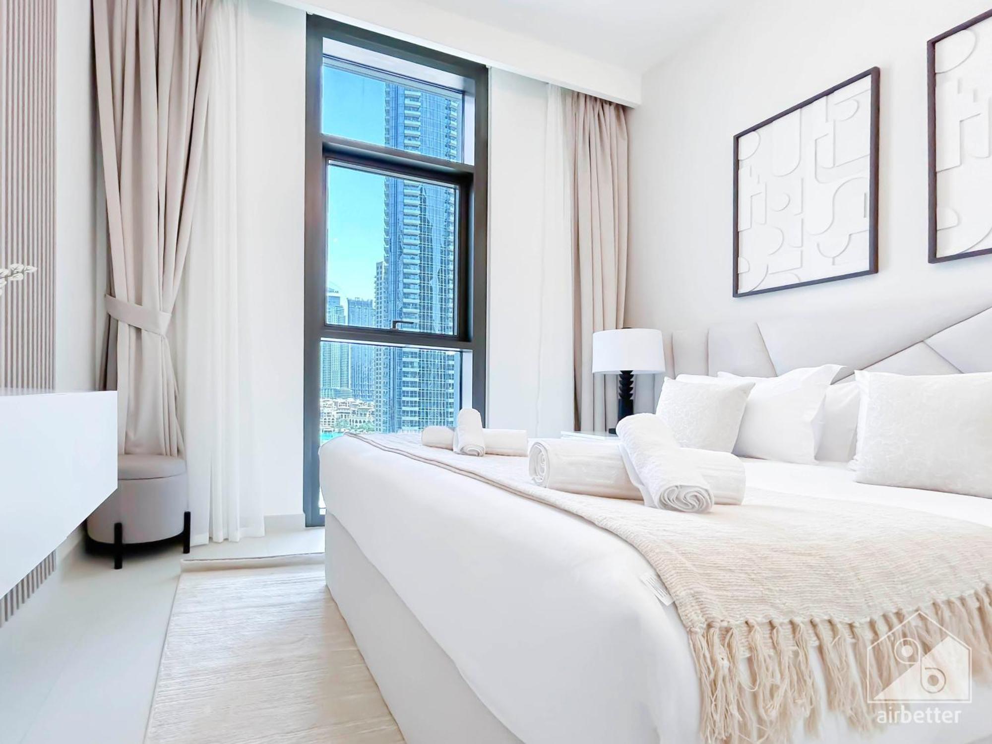 Luxury Burj Crown 4bedroom Balcony & Downtown View Dubái