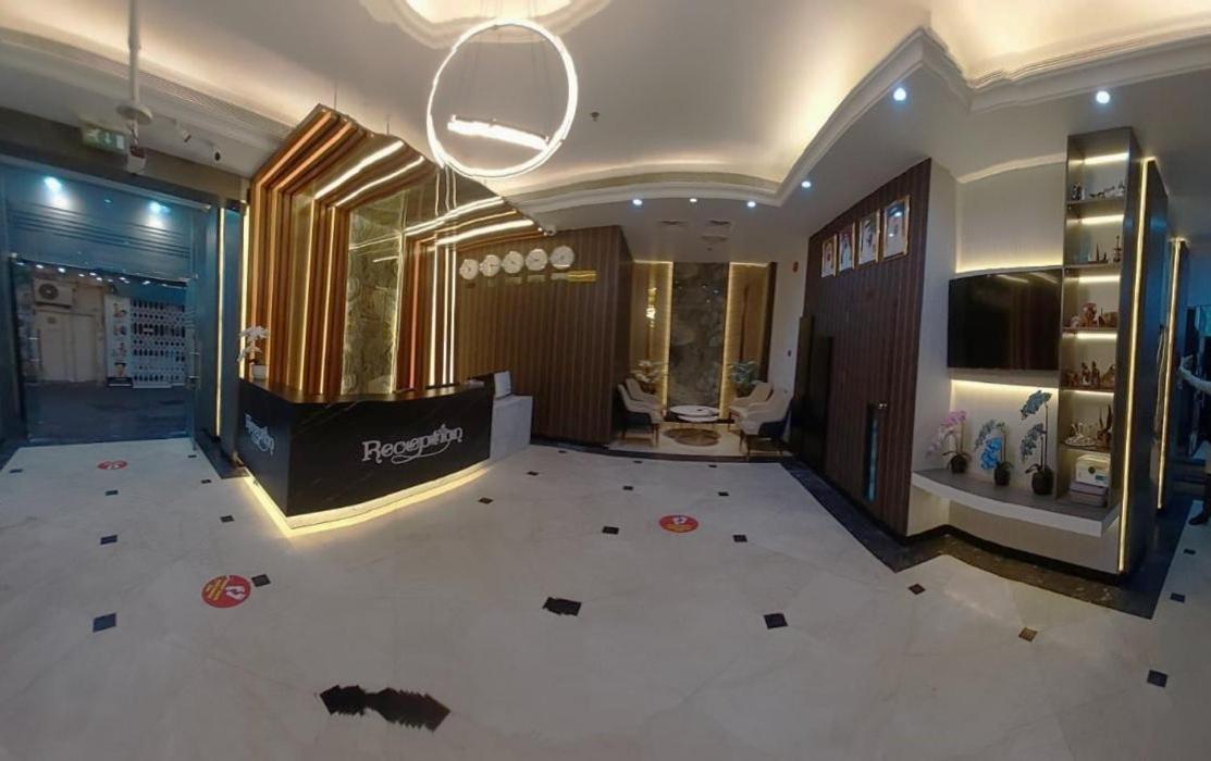The Grand Blue Sky Hotel Dubaï