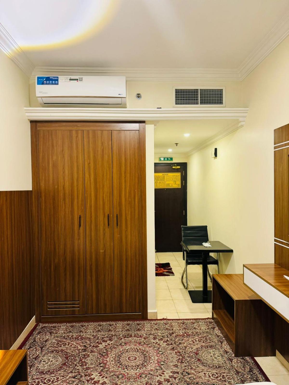 The Grand Blue Sky Hotel Dubaï