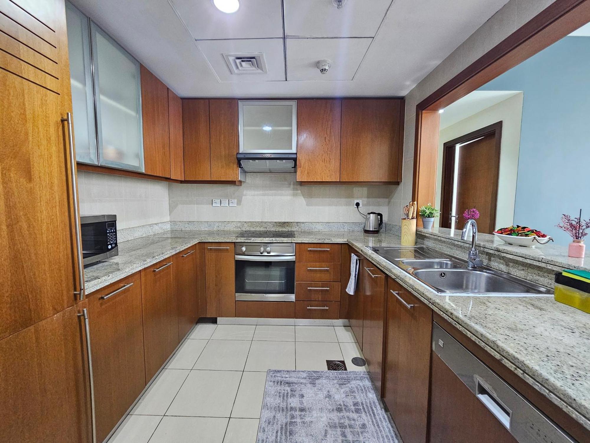 Trinity Homes - Standpoint Tower Downtown Appartement