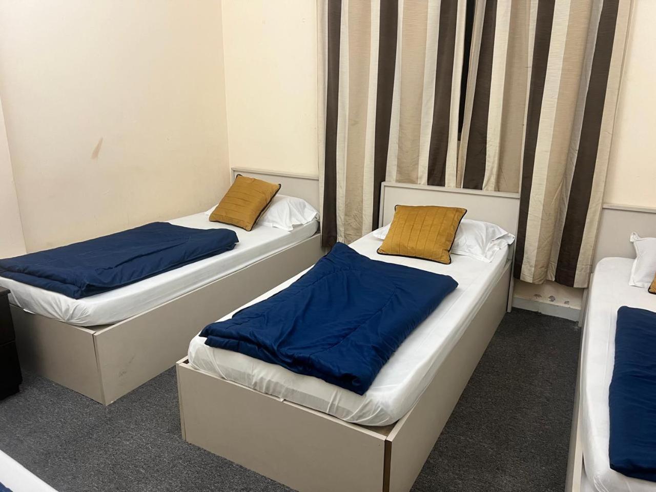 Short Term Tourist Place Dubaï