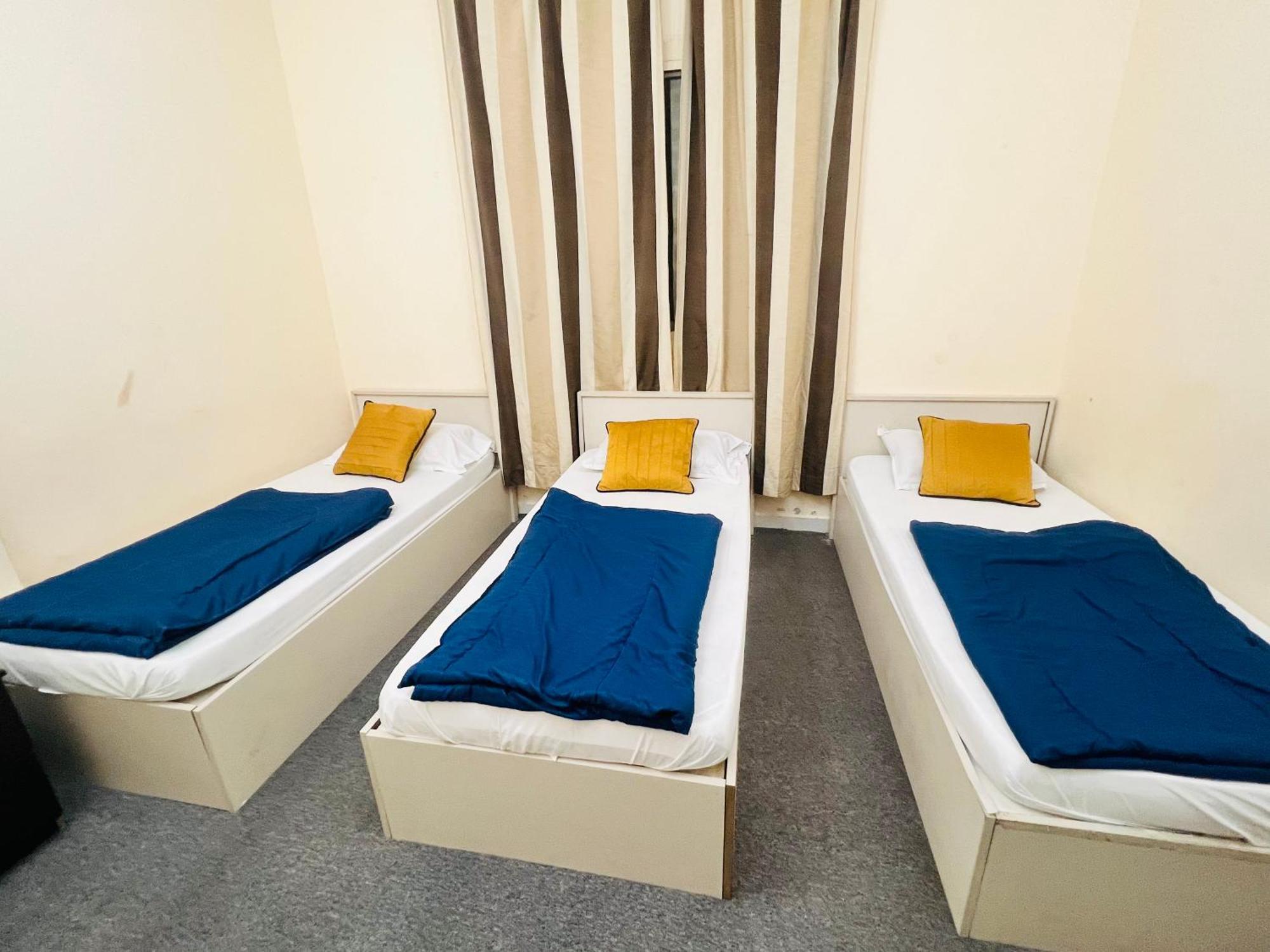 Auberge de jeunesse Short Term Tourist Place Dubaï