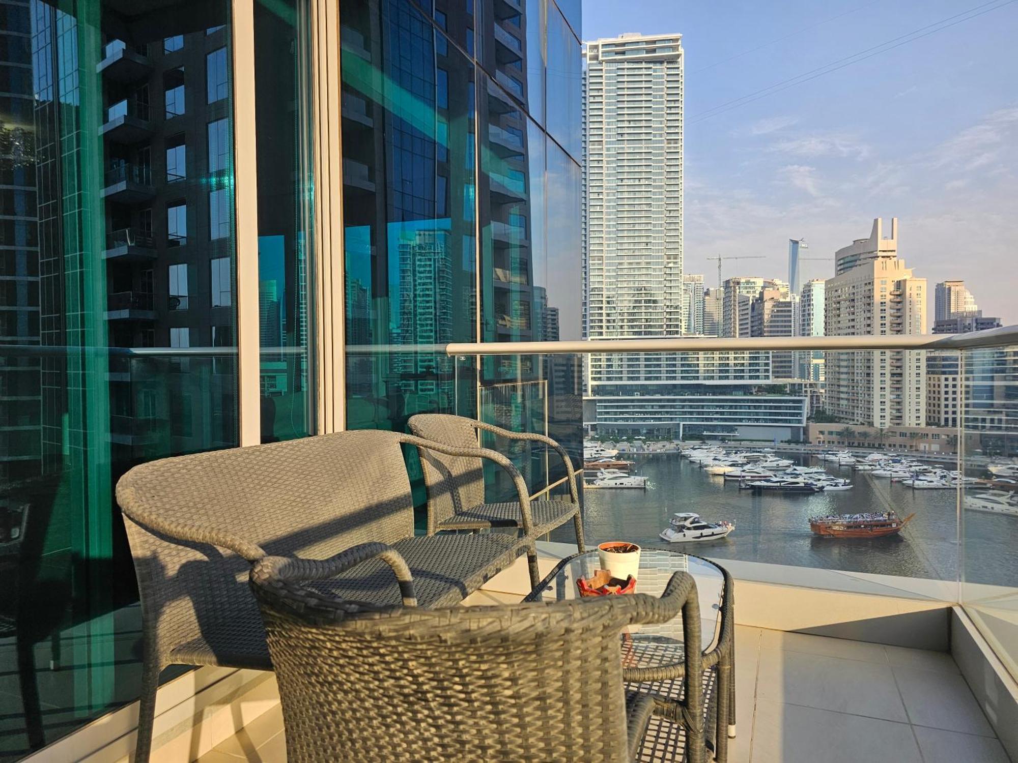 Luxurious Large 2br With Marina And Sea Views Apartamento *