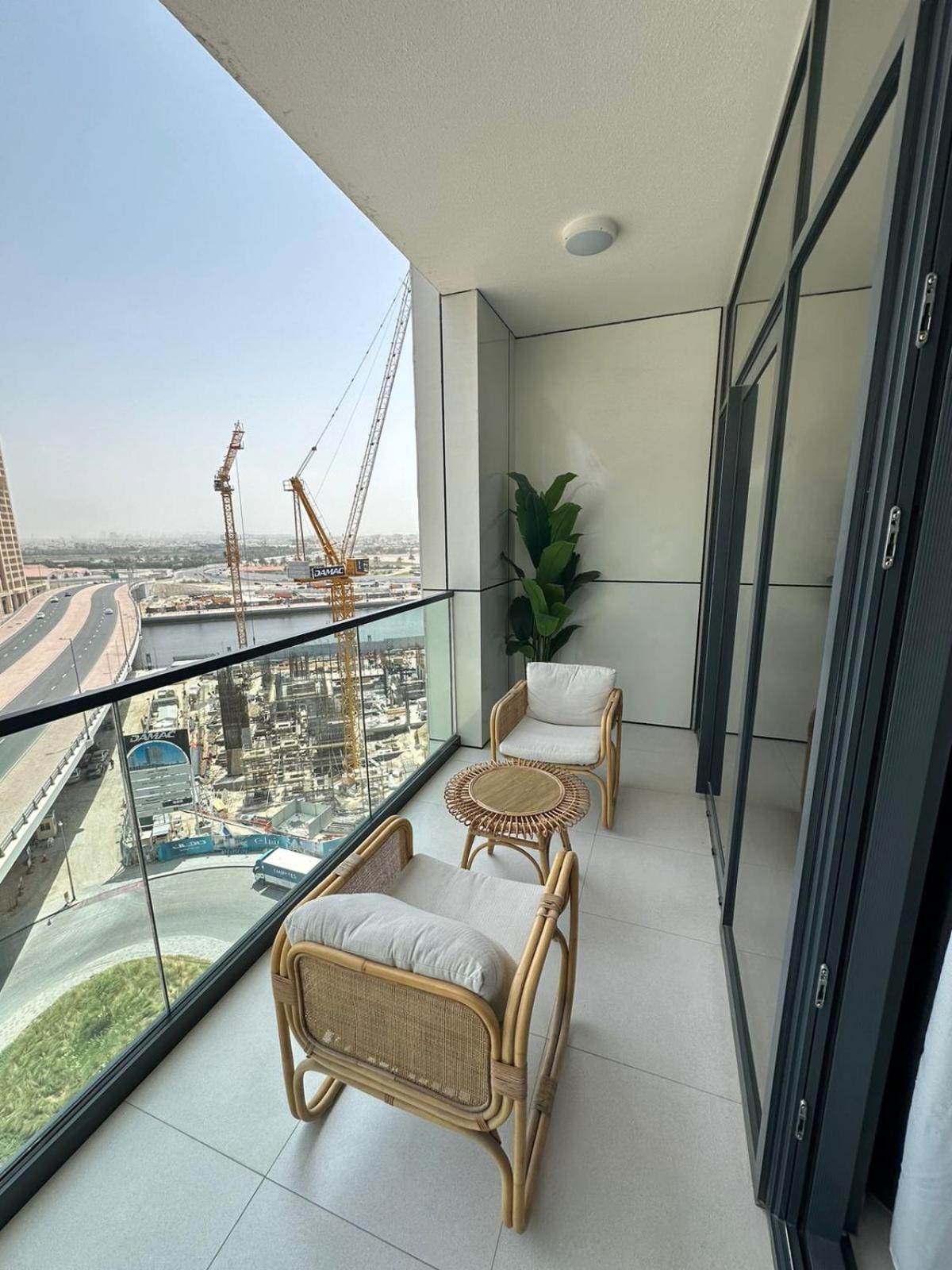 1br In Zada Tower Business Bay - Close To Metro