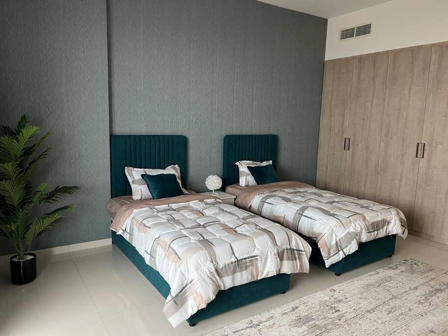2br + Maid With Fantastic View Apartamento *