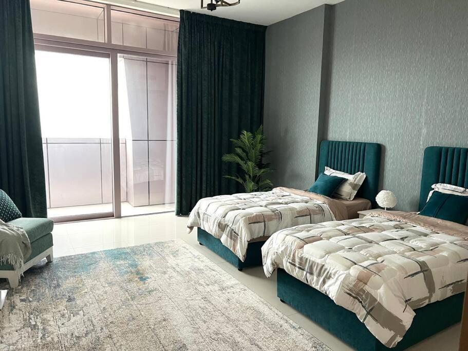 2br + Maid With Fantastic View Apartamento