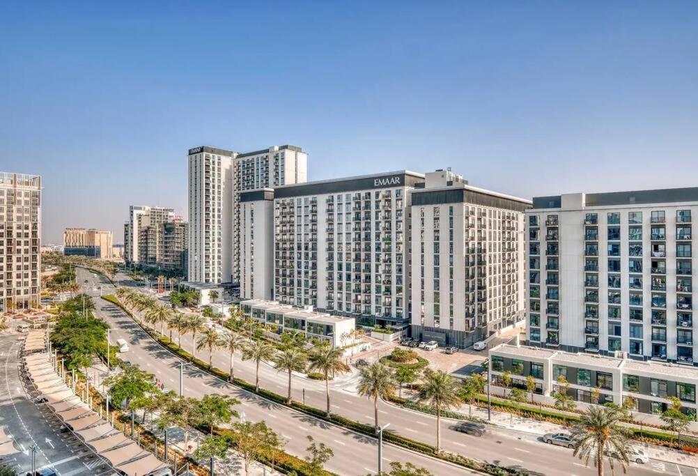 Stylish Unit In Apartemen