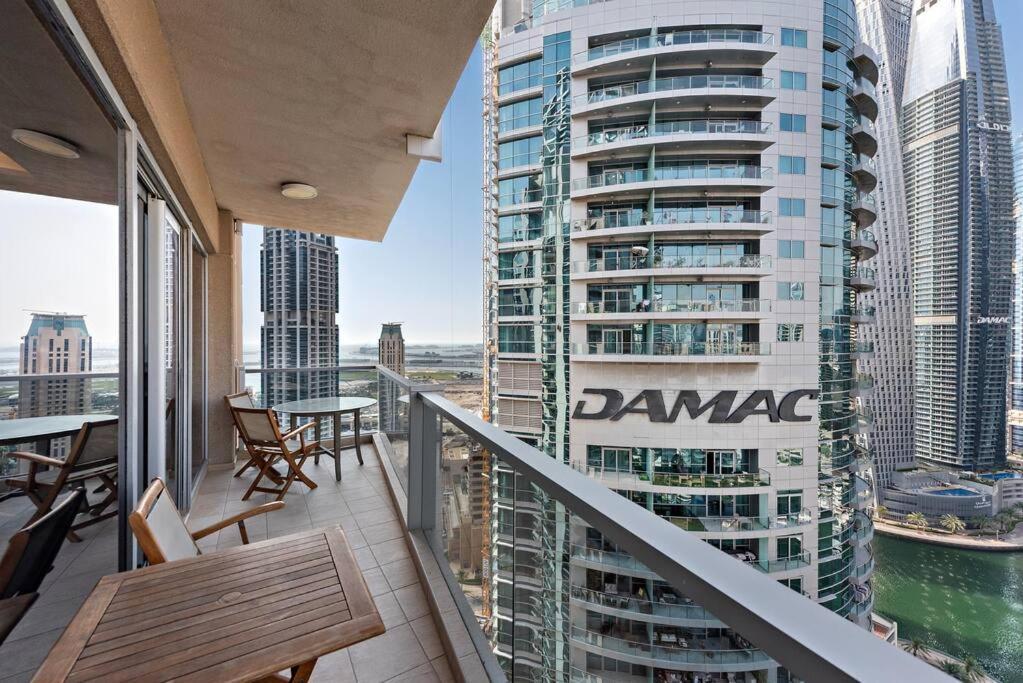 Appartement First Class 3br Expansive Luxury Haven *
