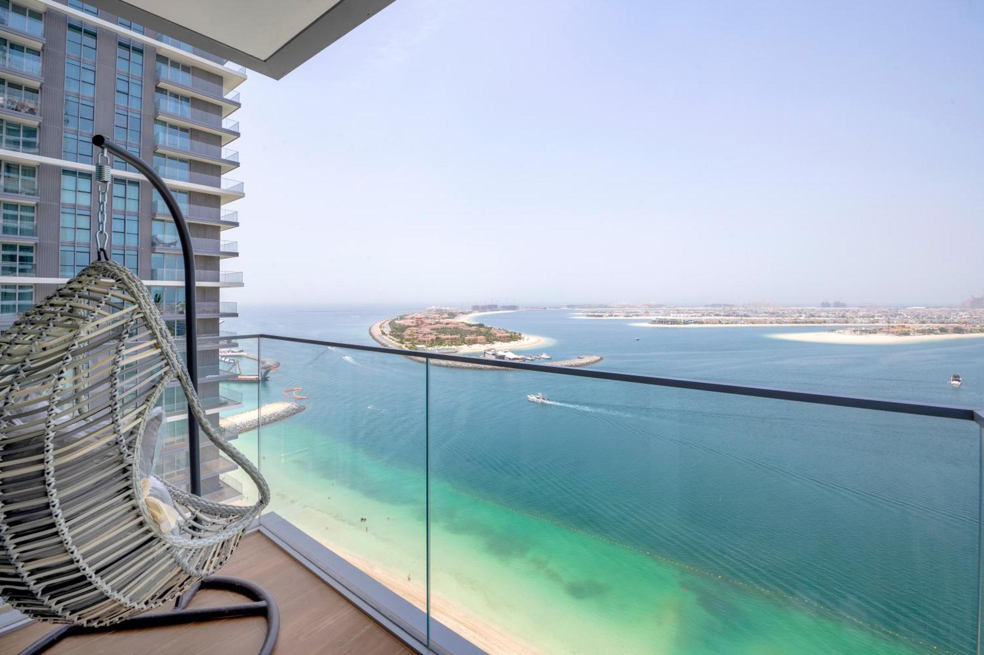 2br Beachfront Gem With Dazzling Views Of The Palm Lejlighed *