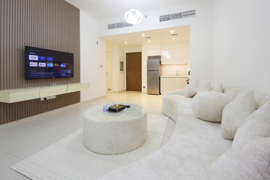 Park Point C-1 Bedroom For Monthly Stay-1004 *