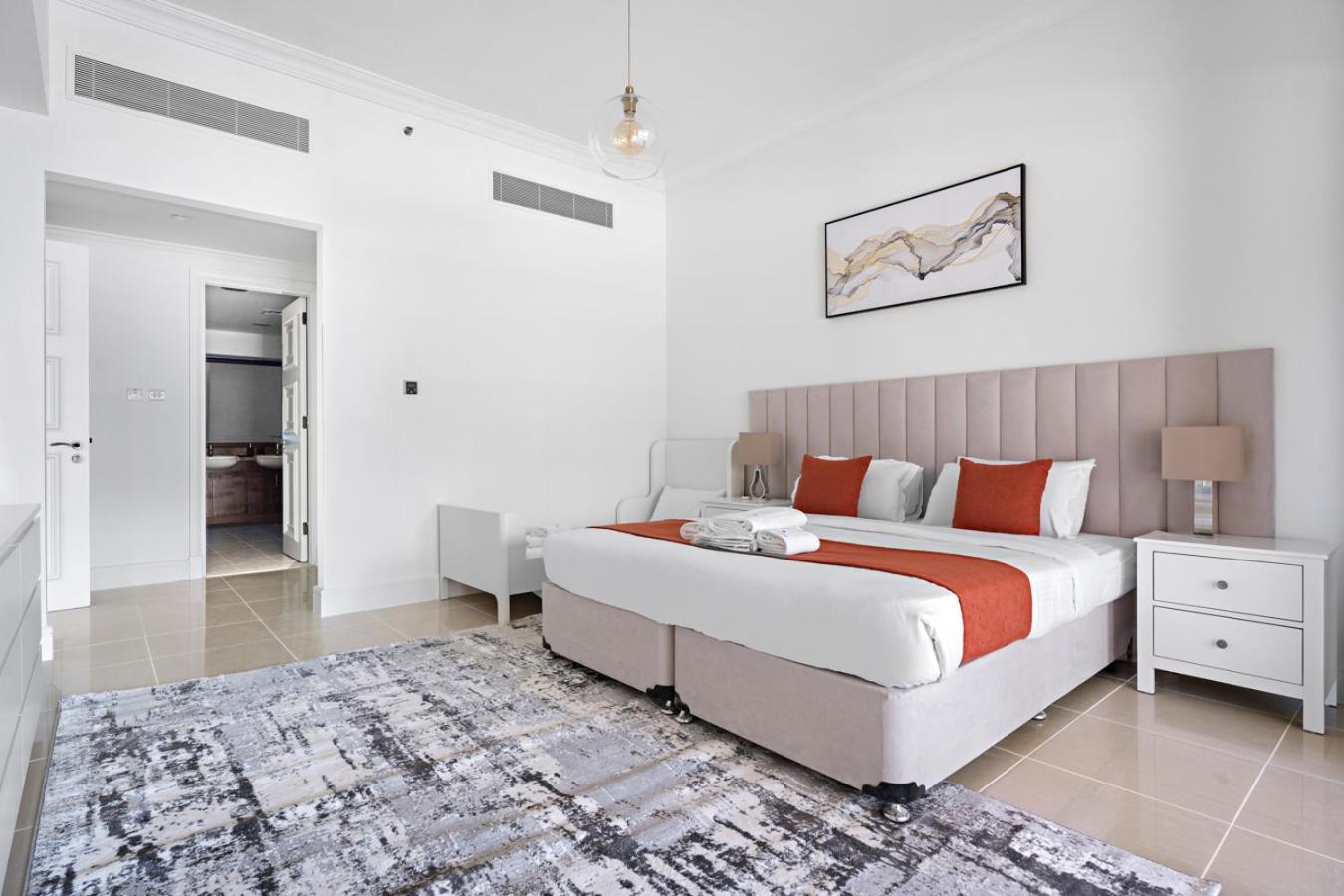 Stonetree - Golden Mile 4 - Access Apartment