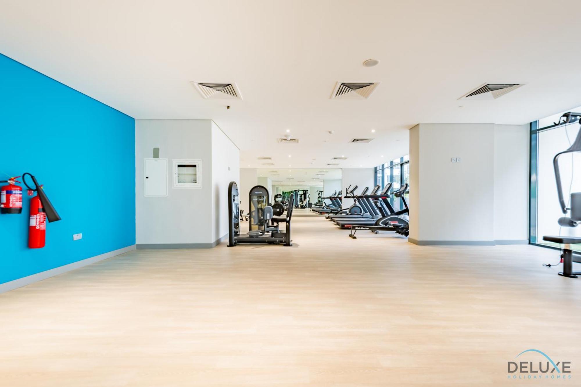 Apartment Beautiful At Azizi Riviera 1, Al Merkadh By Deluxe Homes Dubai