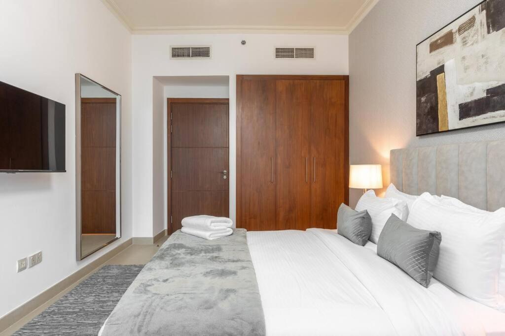 Opera Grand 3br With Fountain Views Dubaï
