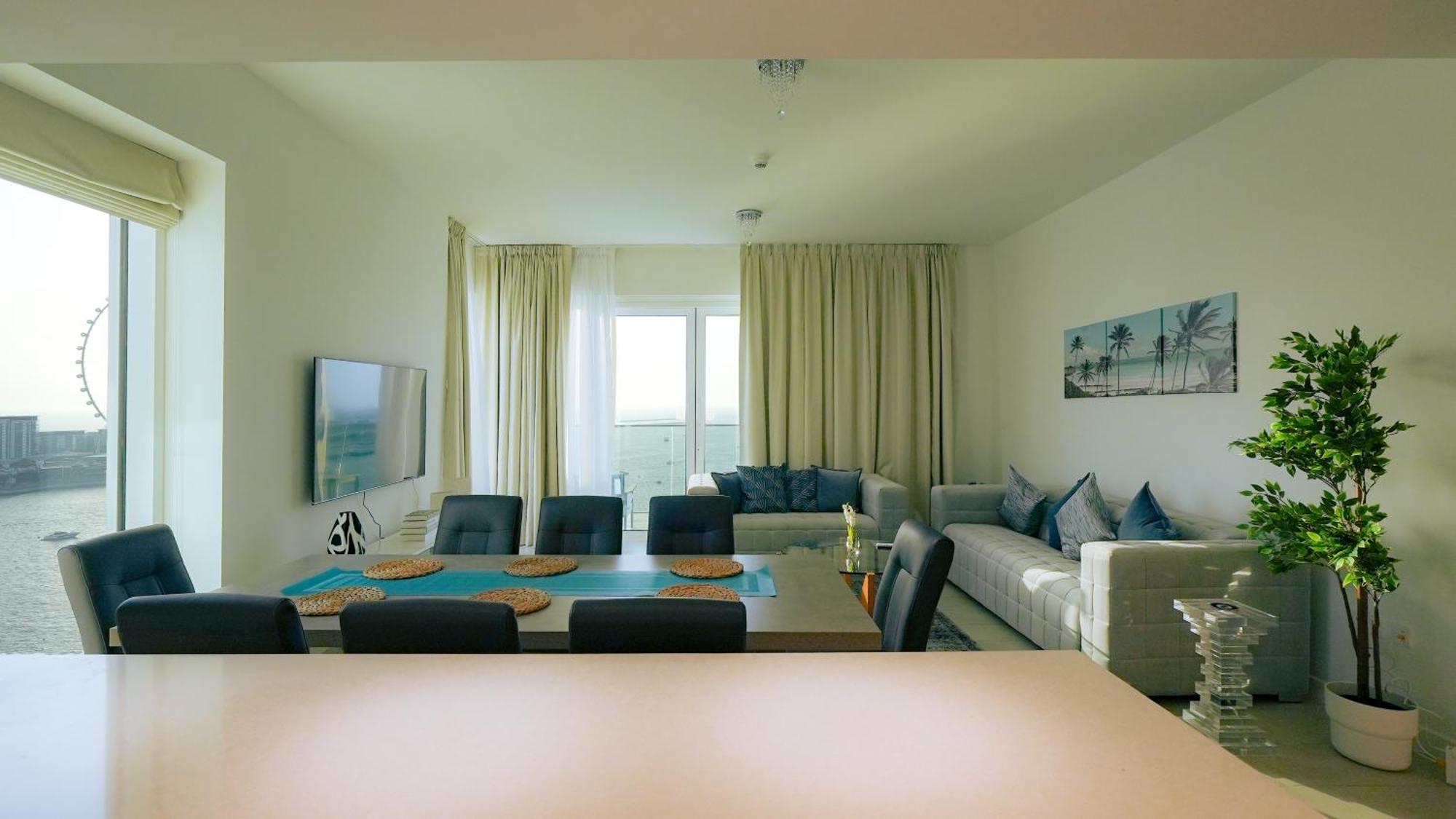 Spacious La Vie 3br With Private Access By Anw Appartement *