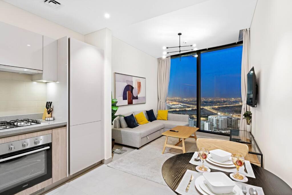 First Class 1br Sophisticated Living Apartment