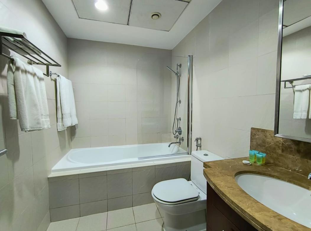 Appartement Trinity Homes - Standpoint Tower Downtown Dubaï