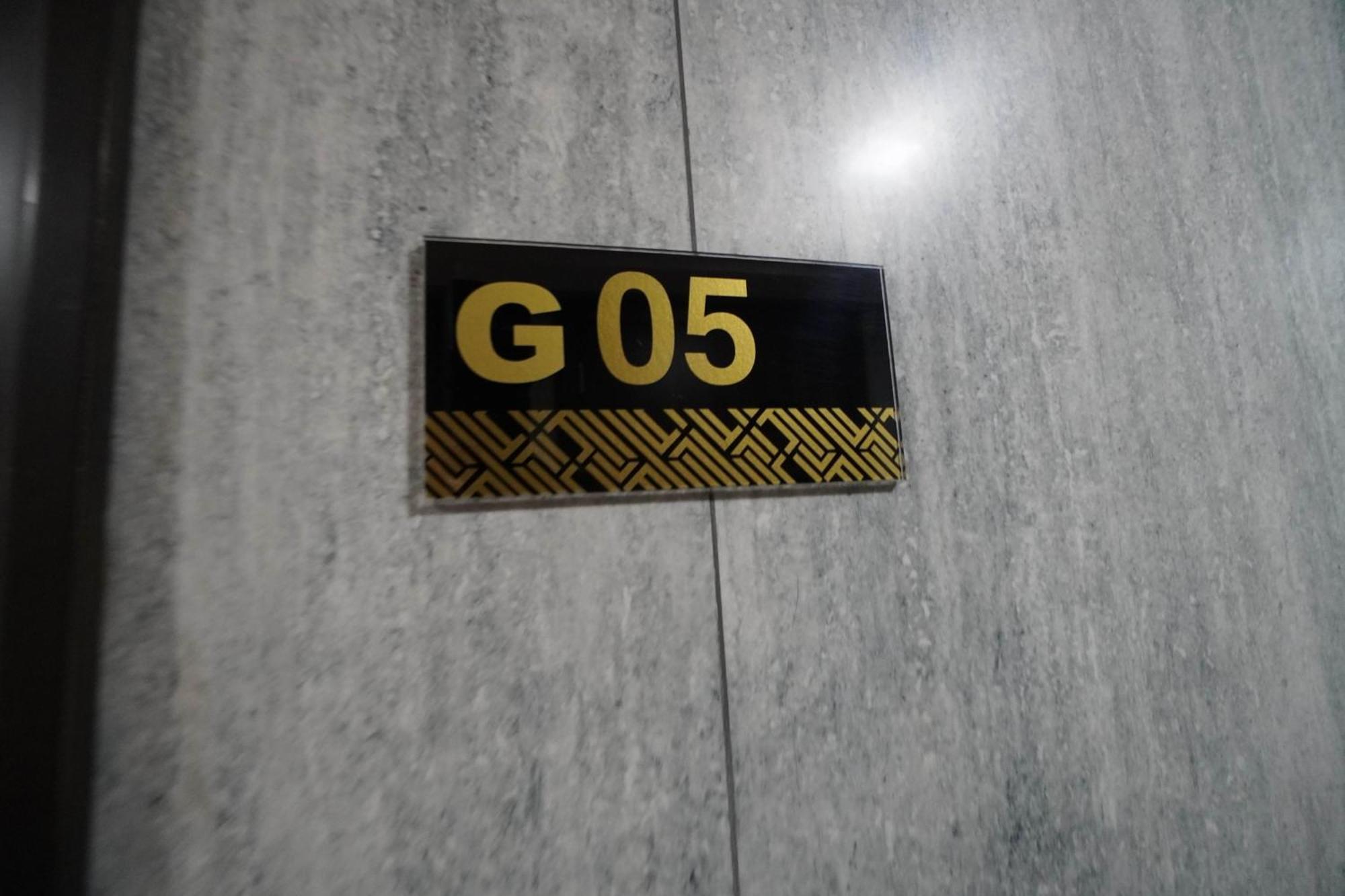 1 Bedroom Apt, Miracle Garden With Rooftop Pool, King Bed, Gym,100mbps Apartment *