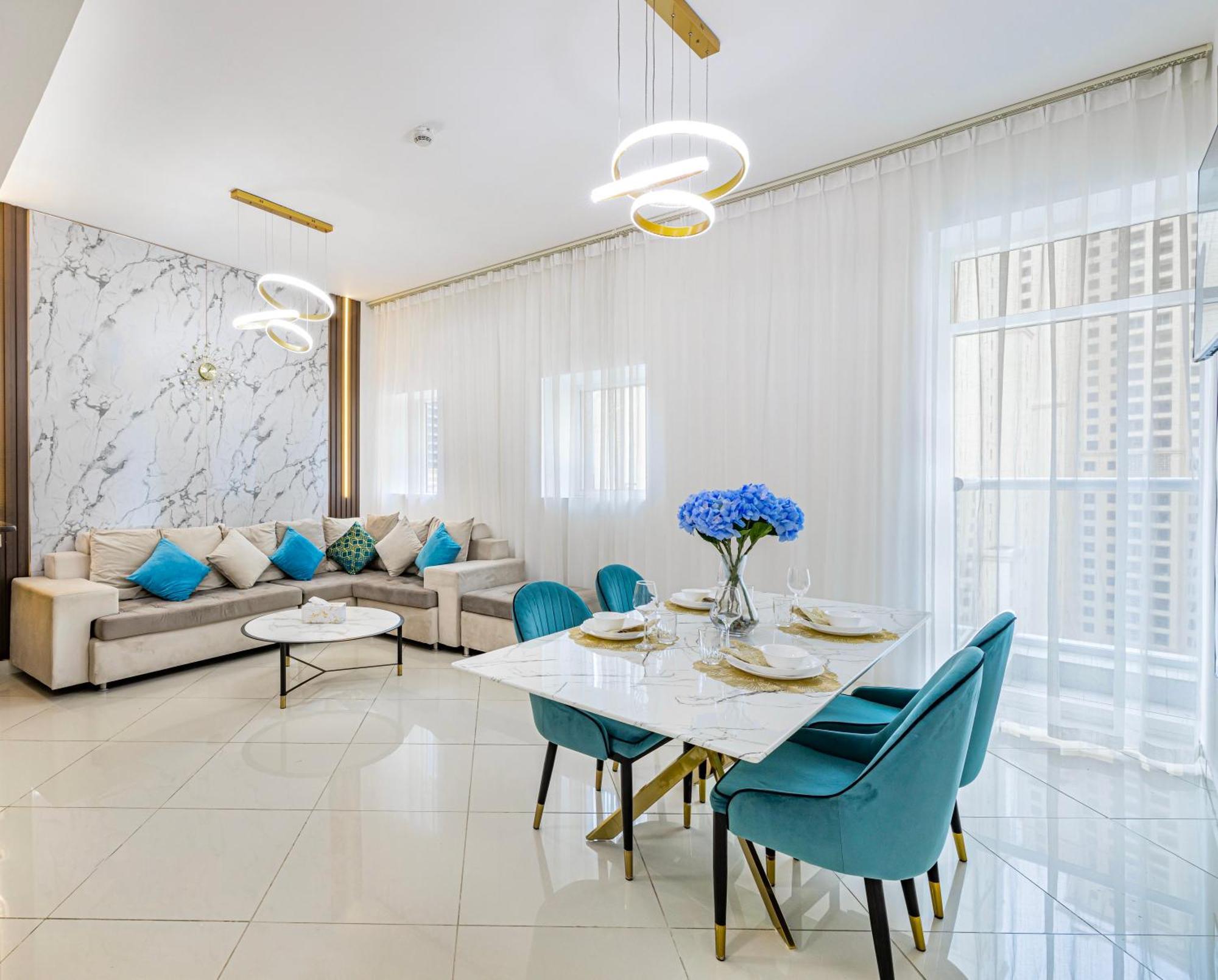 5 Star Serviced With Beach Access In The Heart Of Marina Free Welcome Gift Box Upon Arrival