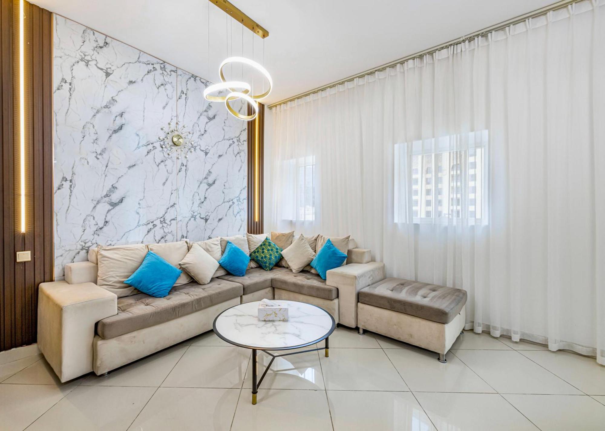 5 Star Serviced With Beach Access In The Heart Of Marina Free Welcome Gift Box Upon Arrival Appartement *