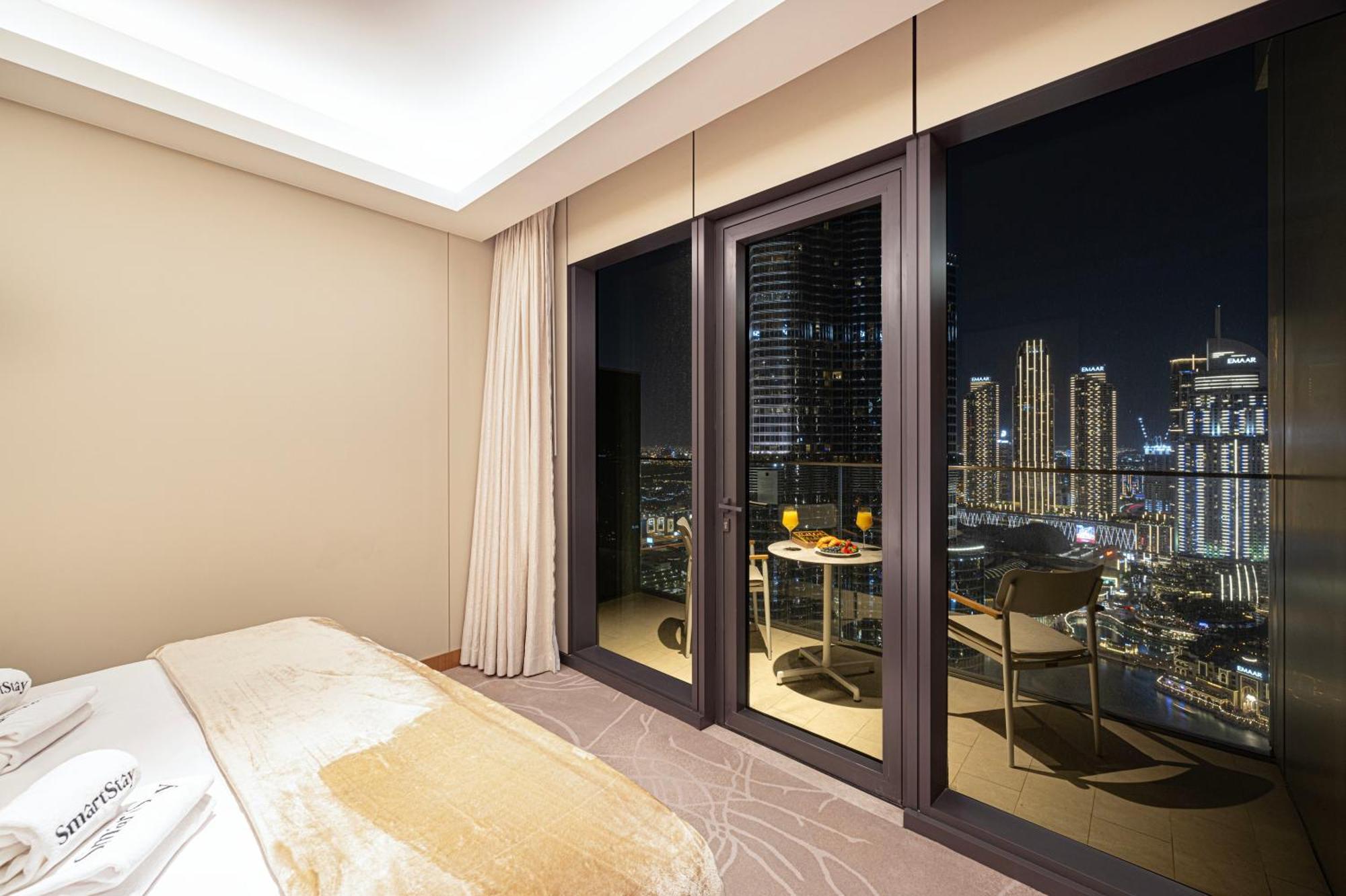 Smartstay At Address Opera - Unique Burj Khalifa Views - Brand New Luxury Residences * Dubai