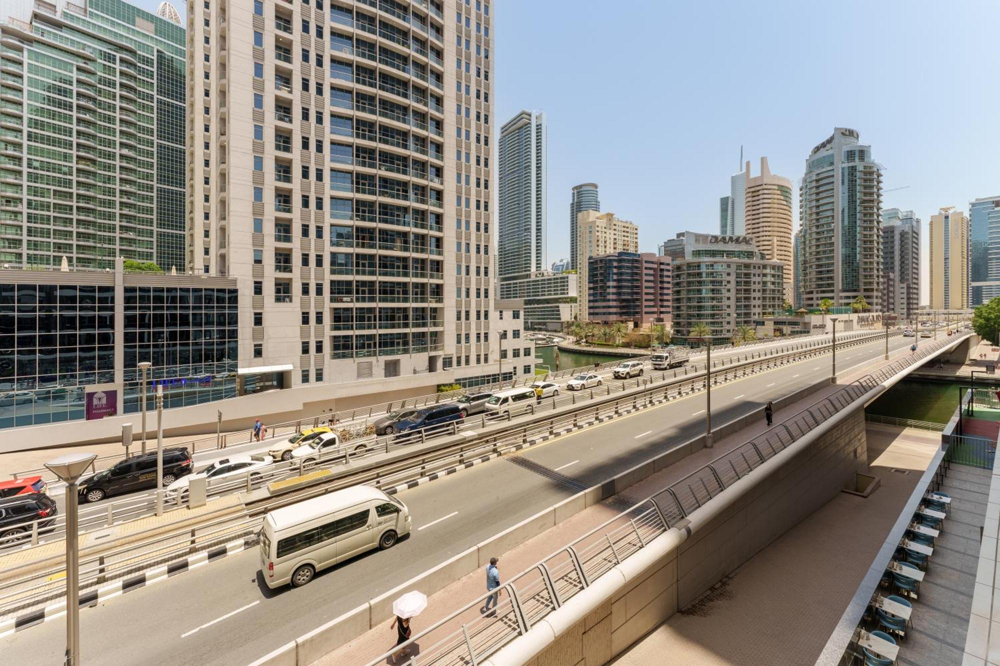Experience Sparkle Tower Living In Jbr - Suiteable Appartement