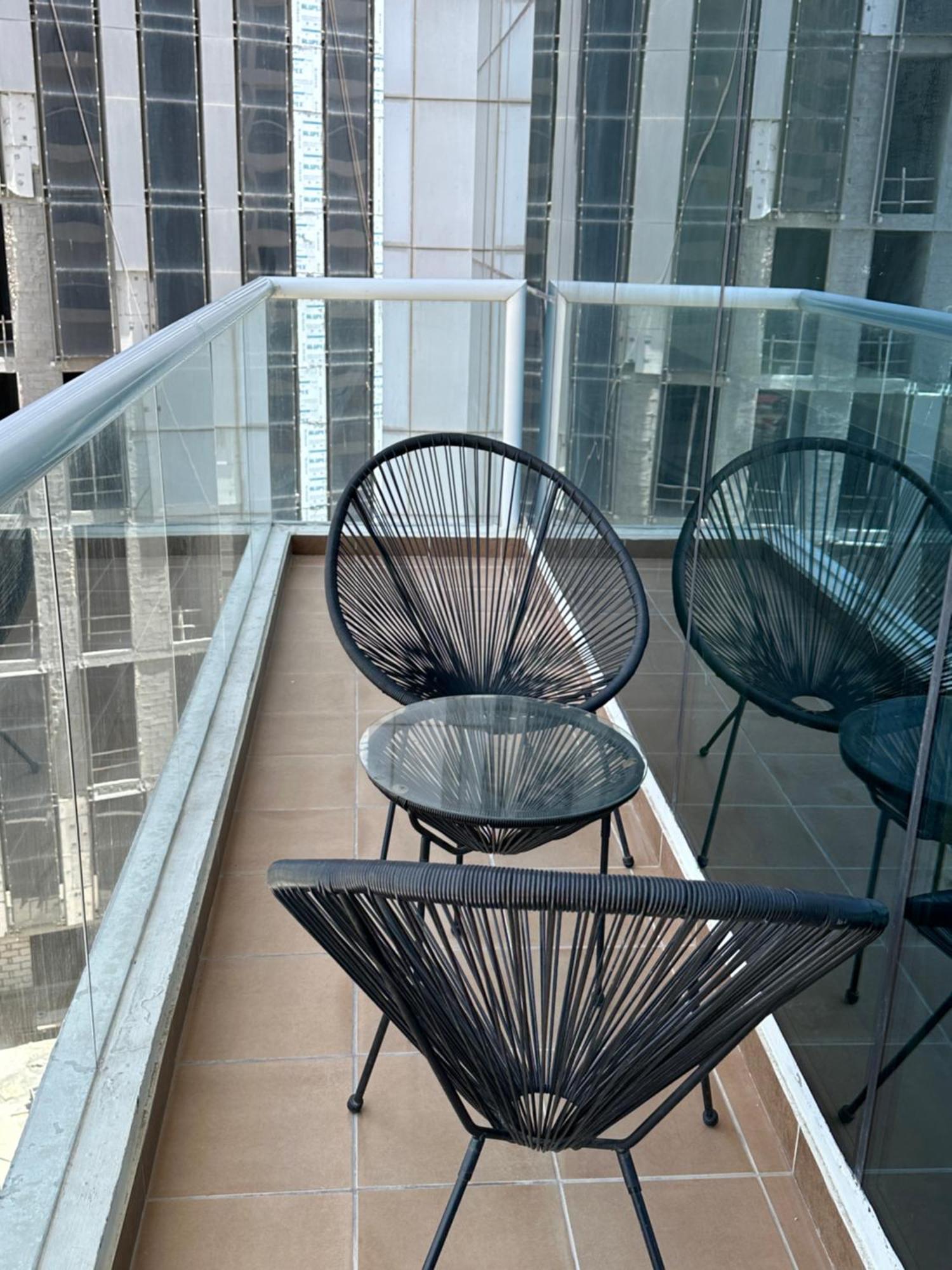 Cozy 2bhk Near Burj Khalifa Appartement Dubaï