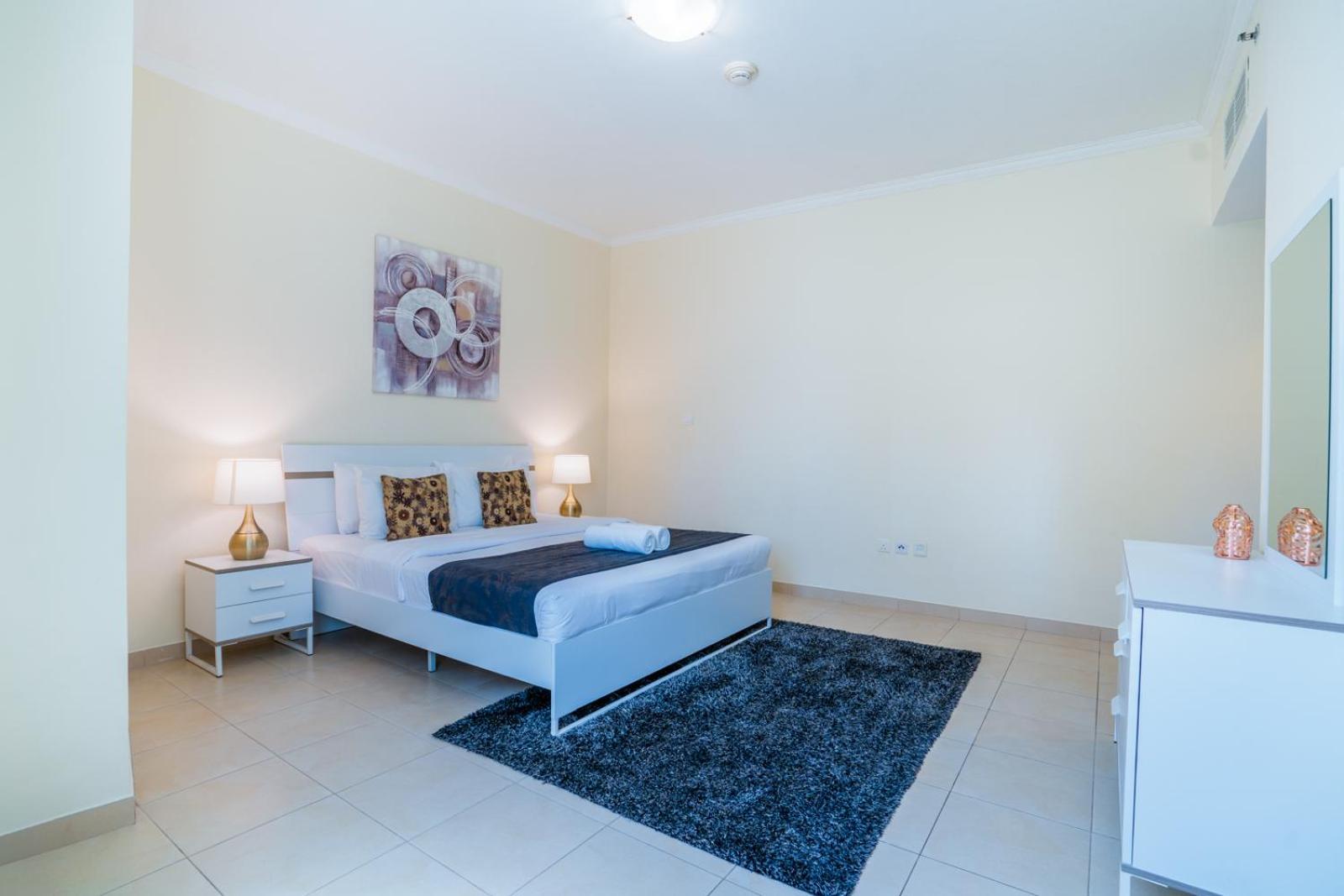 Appartamento Rh- Prime Location, Spacious 2br, Walk To Mall *